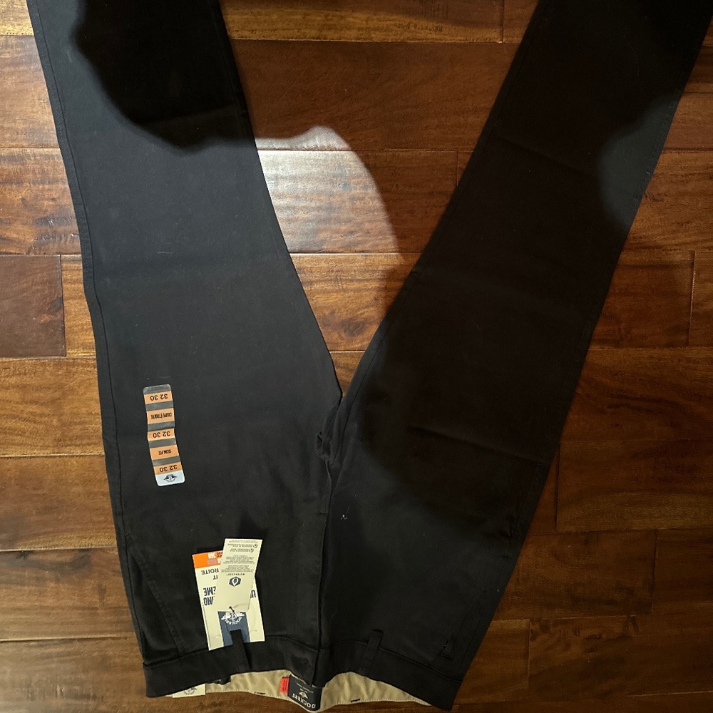 Brand new dockers chino pants